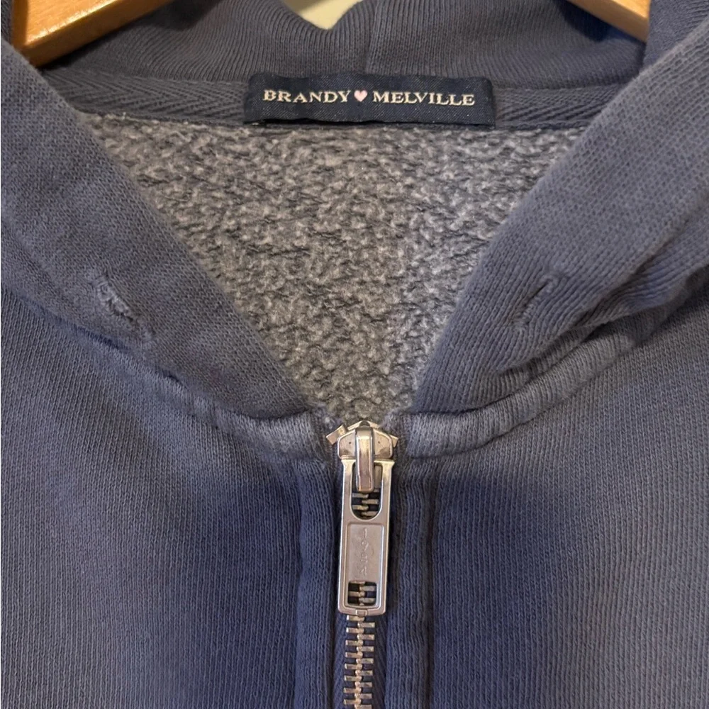 Brandy Melville Hoodie Sweatshirt Jacket - Picture 3 of 6